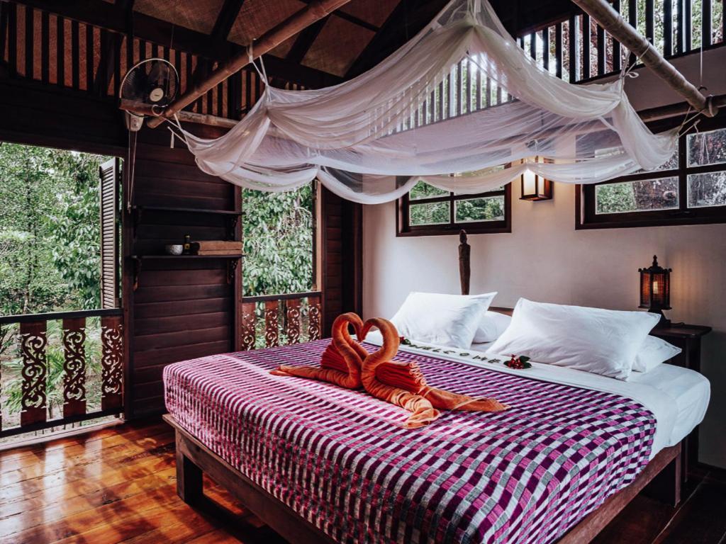 Baba Ecolodge Ko Phra Thong Exterior photo