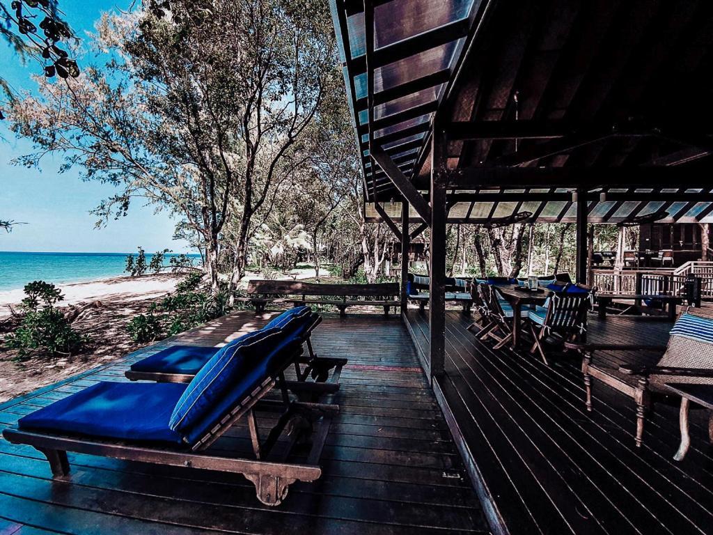 Baba Ecolodge Ko Phra Thong Exterior photo